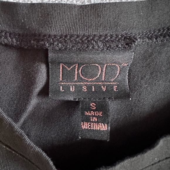 Shirt - Picture 2 of 2